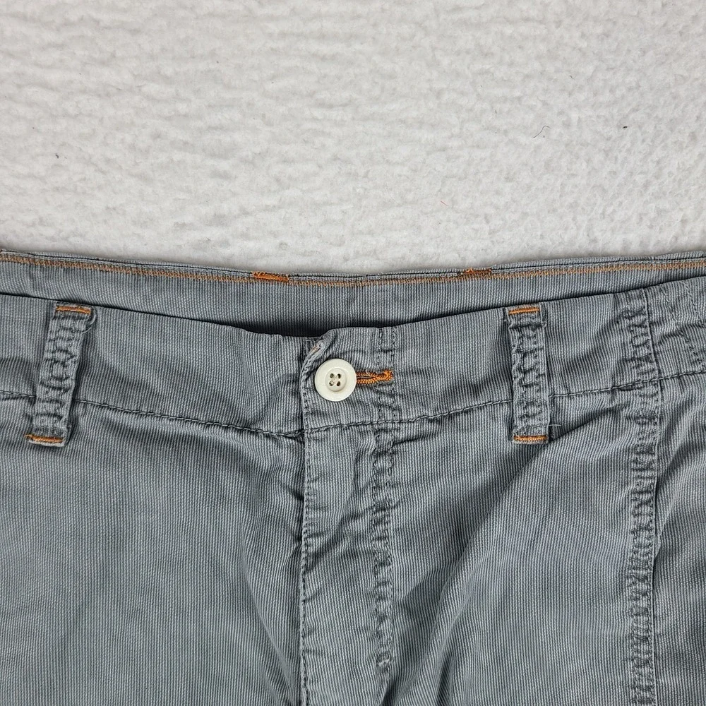 Tommy Bahama Shorts Mens 36 Gray‎ 10